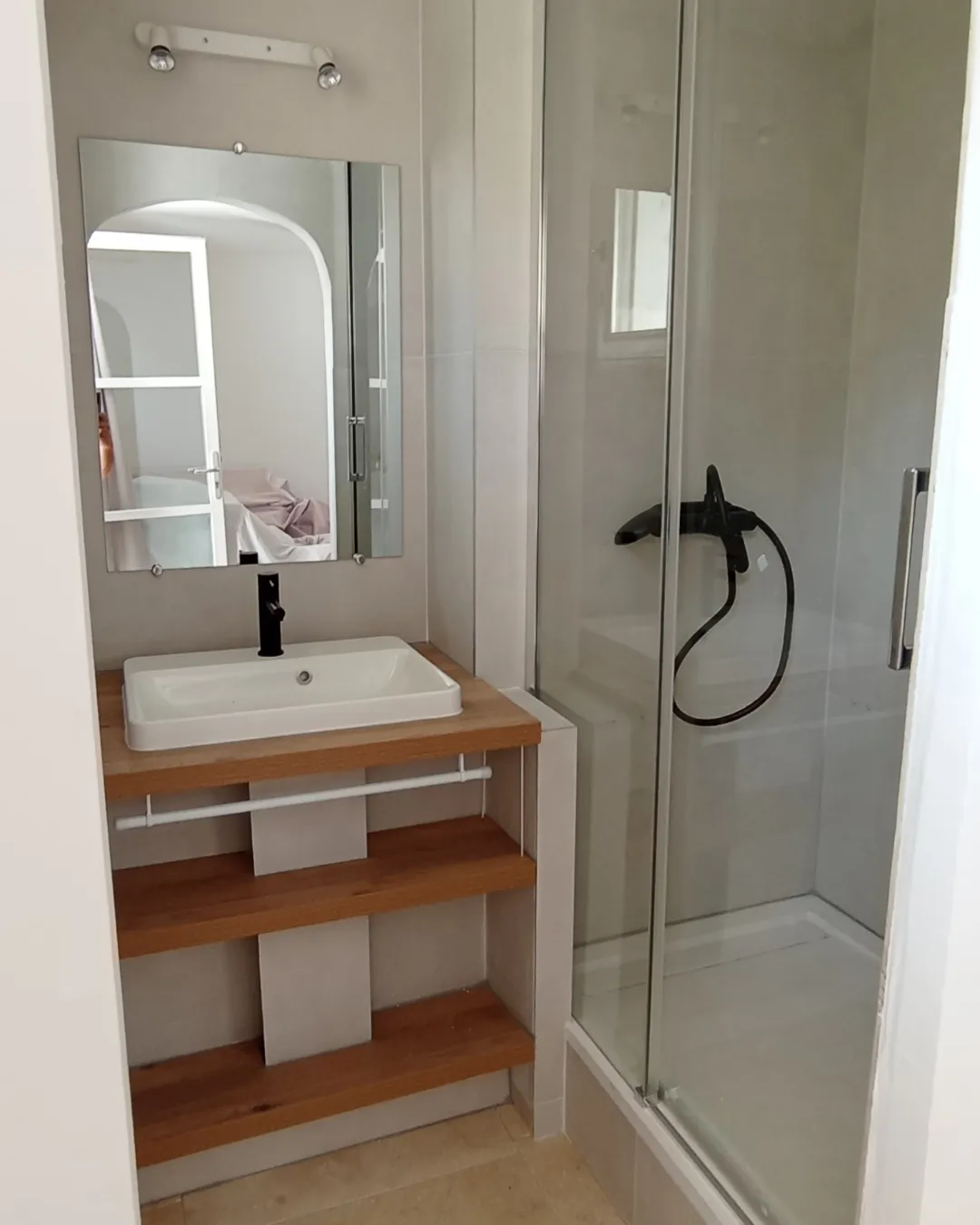 Résultat final rénovation salle de bain moderne